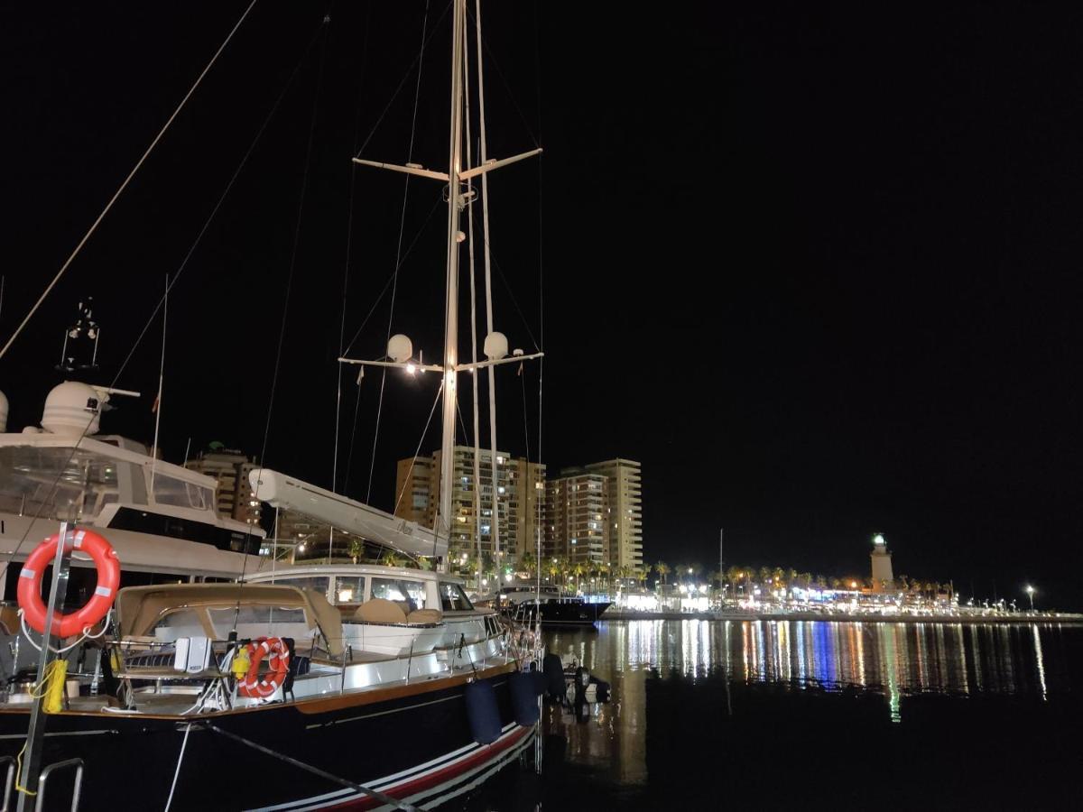 דירות Alhaurín de la Torre 80S Loft Vintage 15' Malaga Airport Free Guest Parking מראה חיצוני תמונה