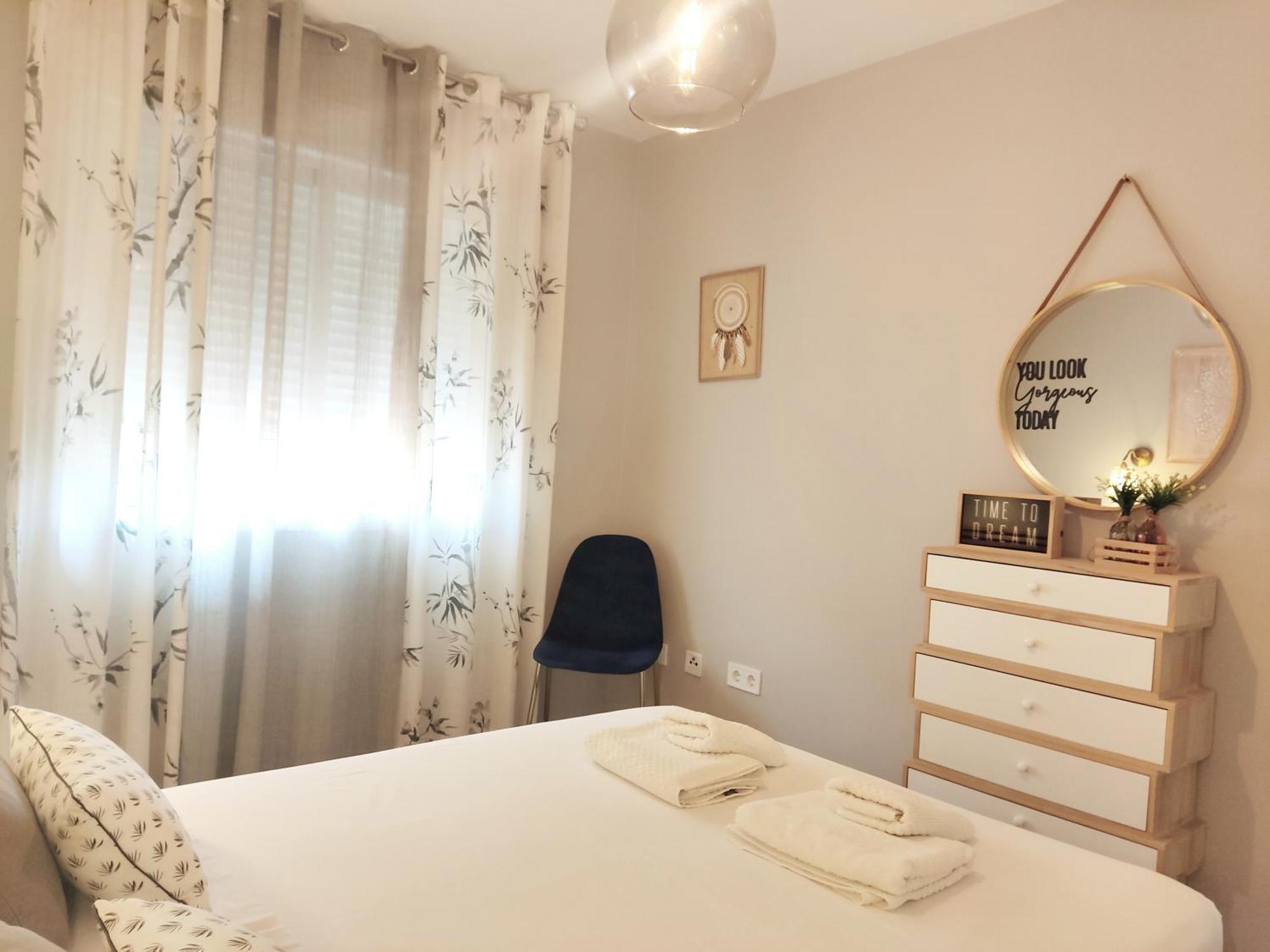 דירות Alhaurín de la Torre 80S Loft Vintage 15' Malaga Airport Free Guest Parking מראה חיצוני תמונה